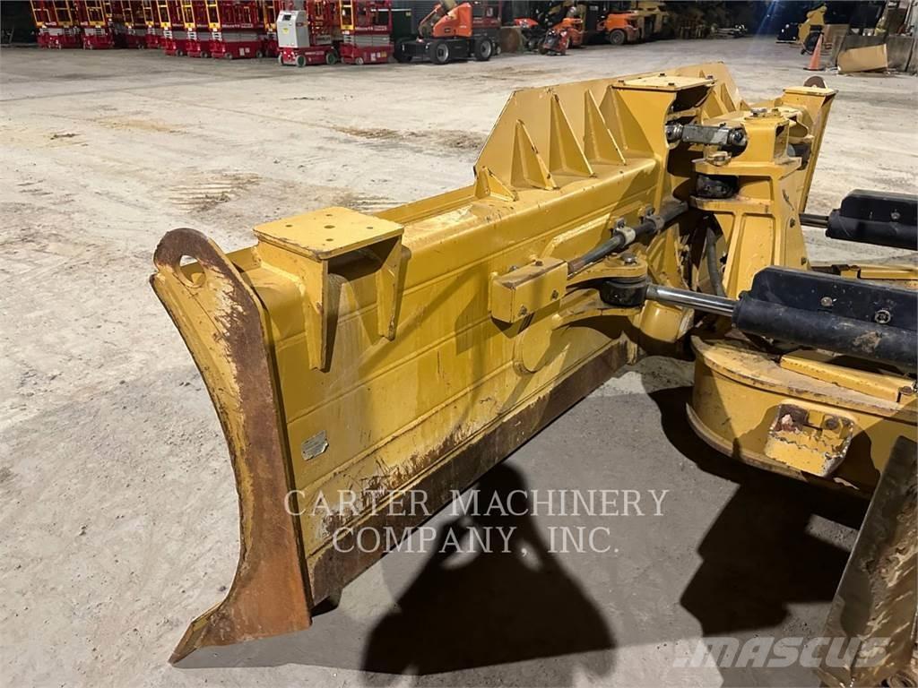CAT D5-17VP Bouteurs sur chenilles