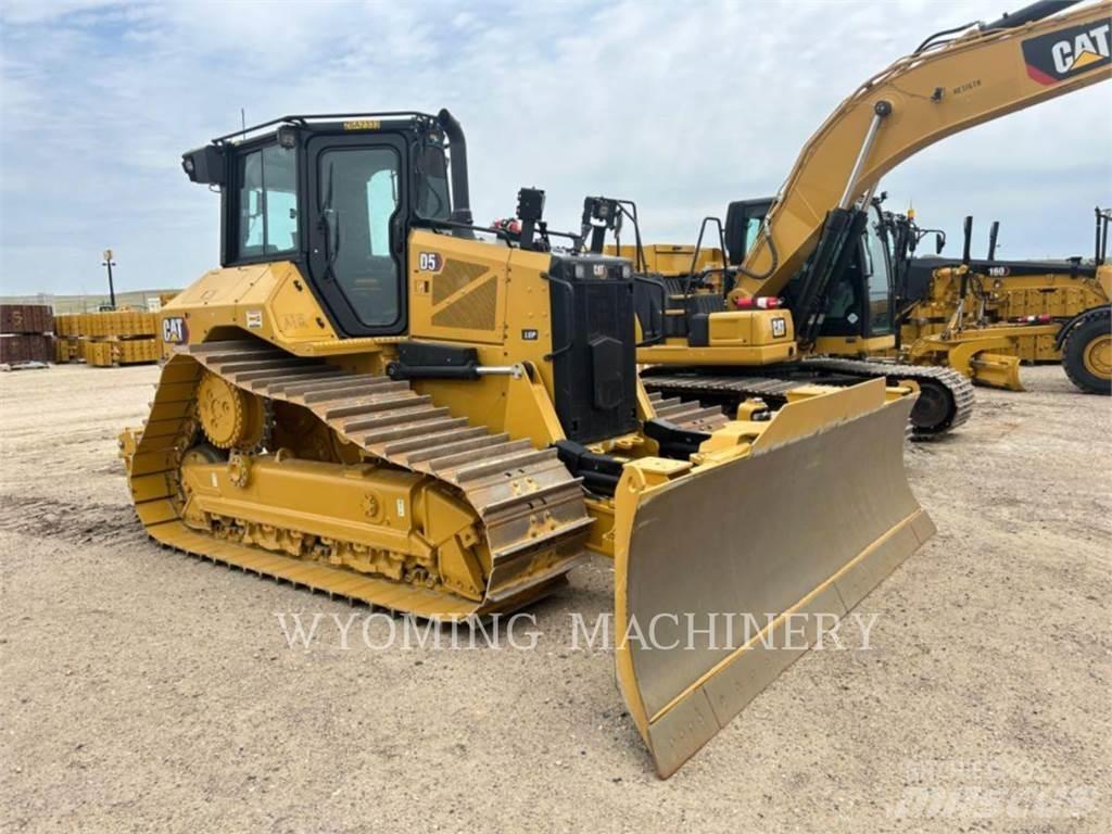 CAT D5 LGP Bouteurs sur chenilles
