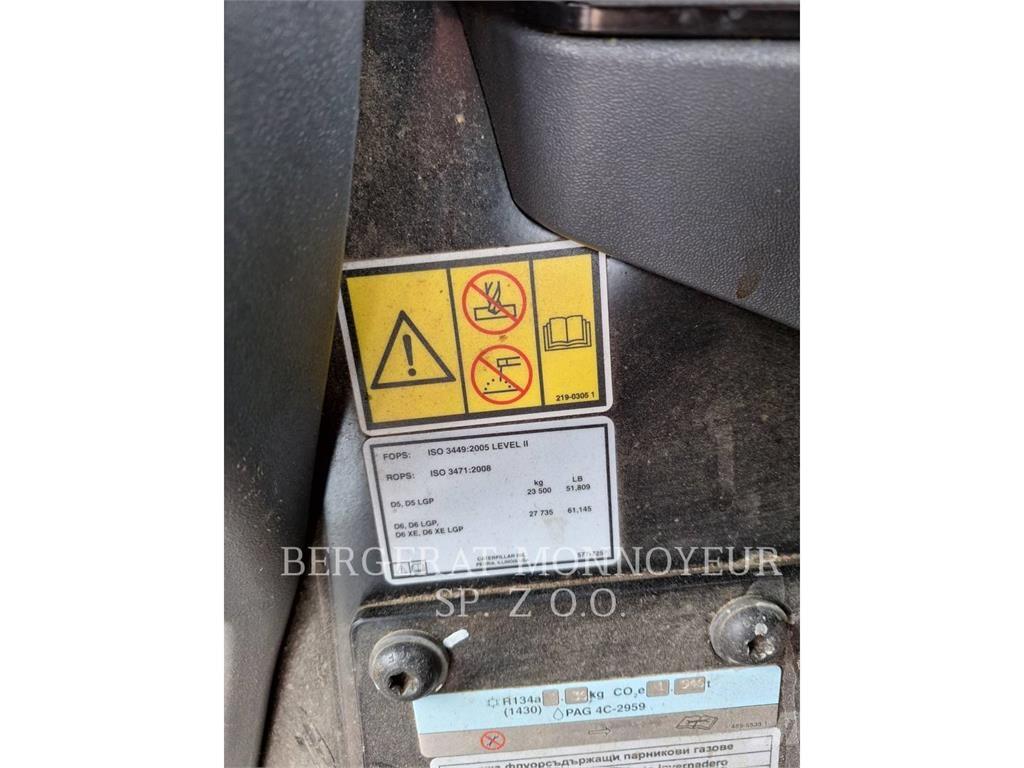 CAT D5 LGP Bouteurs sur chenilles