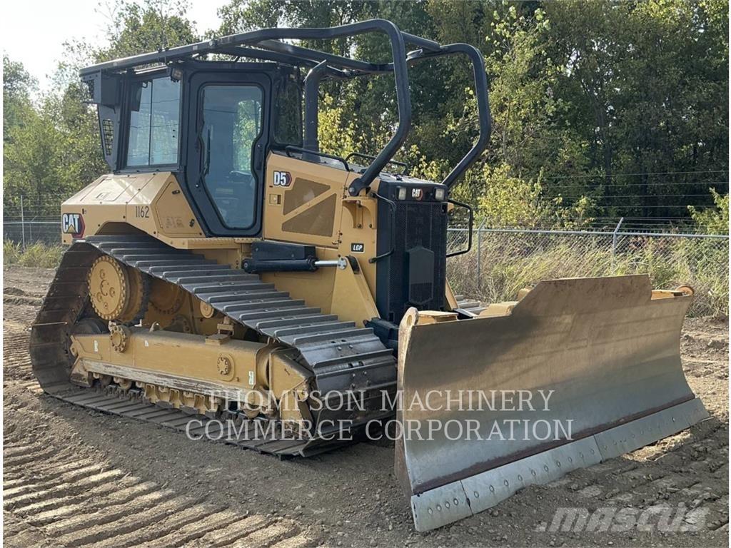CAT D5 LGP Bouteurs sur chenilles