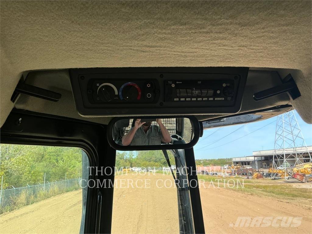 CAT D5 LGP Bouteurs sur chenilles
