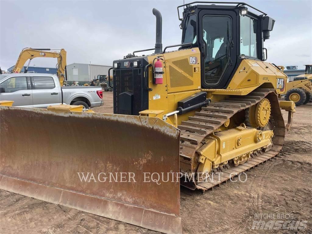 CAT D5 VP Bouteurs sur chenilles