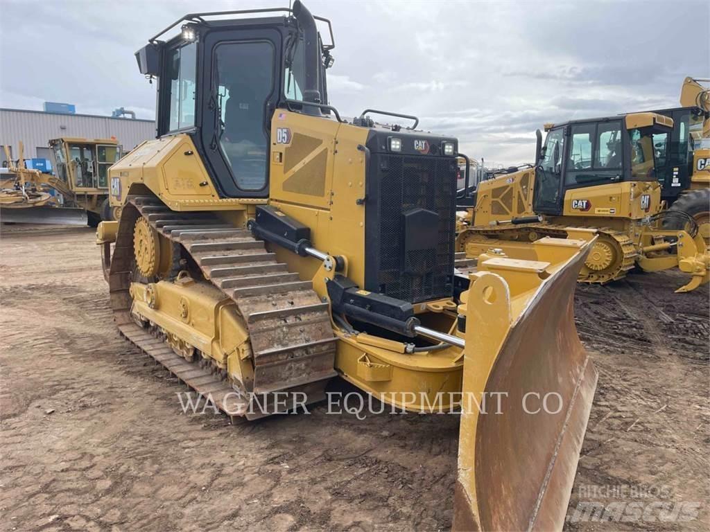 CAT D5 VP Bouteurs sur chenilles