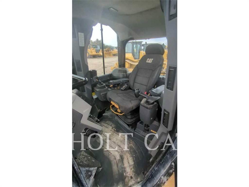 CAT D5 VP Bouteurs sur chenilles