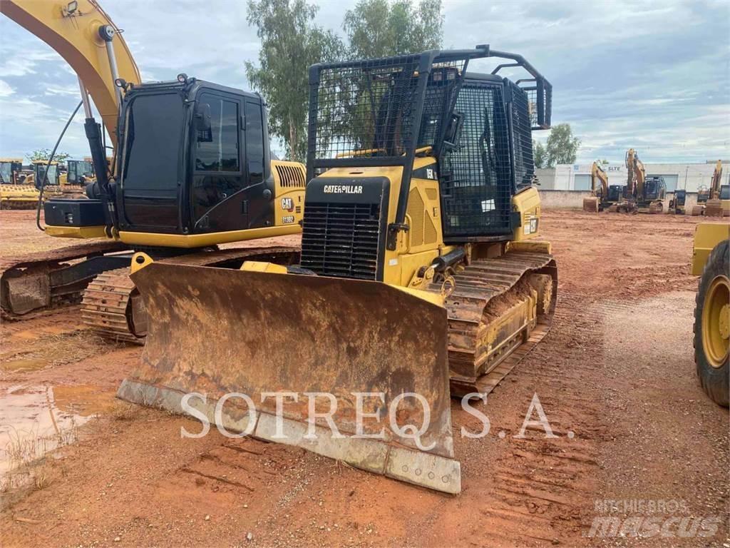 CAT D5K Bouteurs sur chenilles