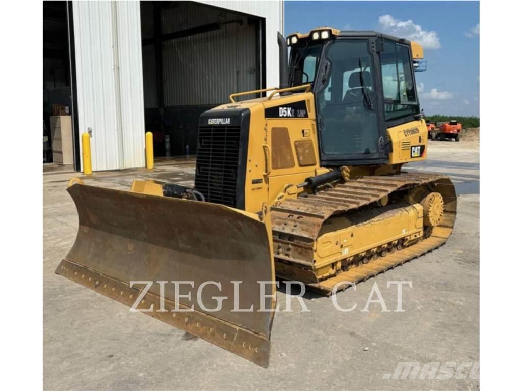 CAT D5K Bouteurs sur chenilles