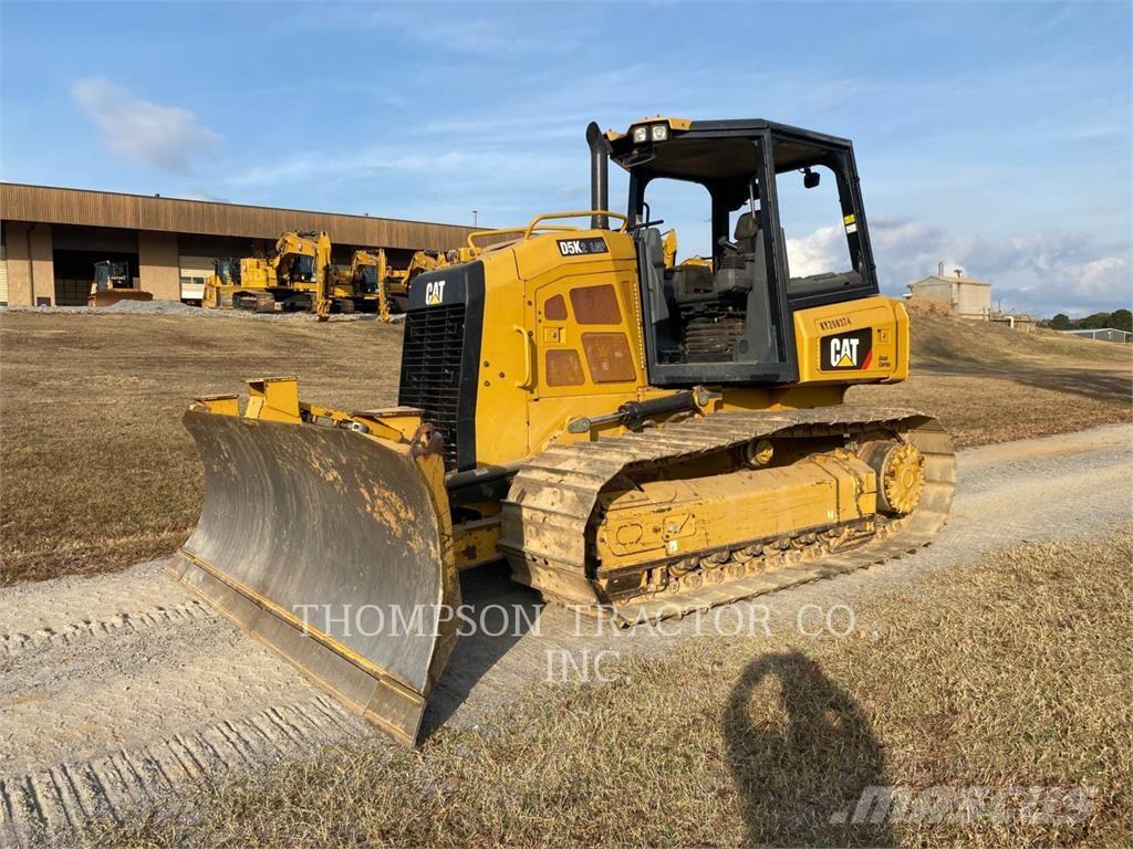 CAT D5K2 LGP Bouteurs sur chenilles