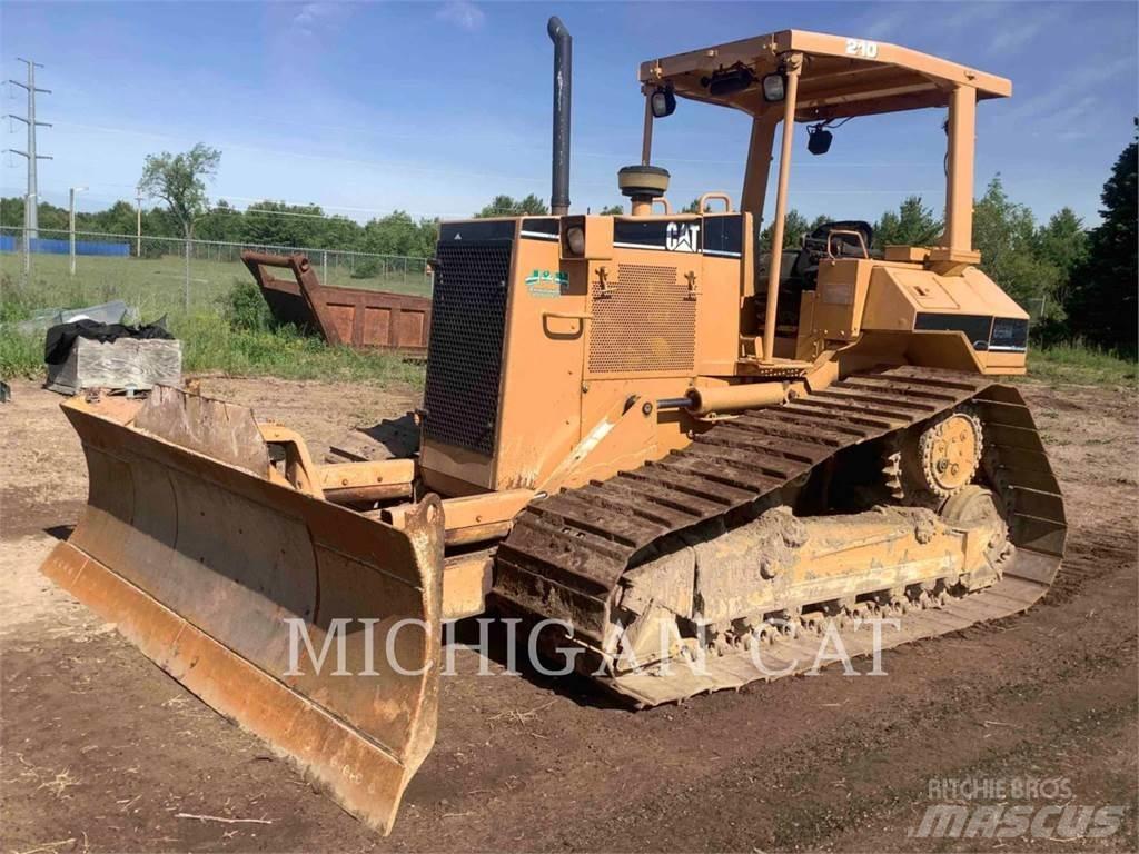 CAT D5ML Bouteurs sur chenilles