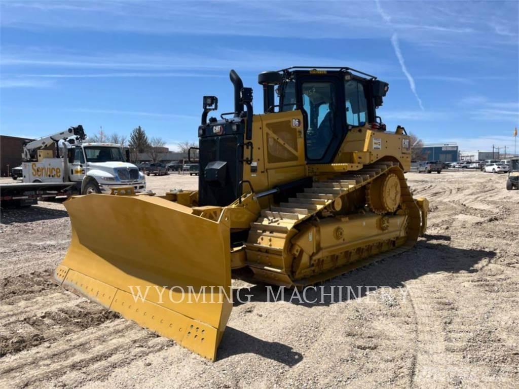 CAT D6 Bouteurs sur chenilles