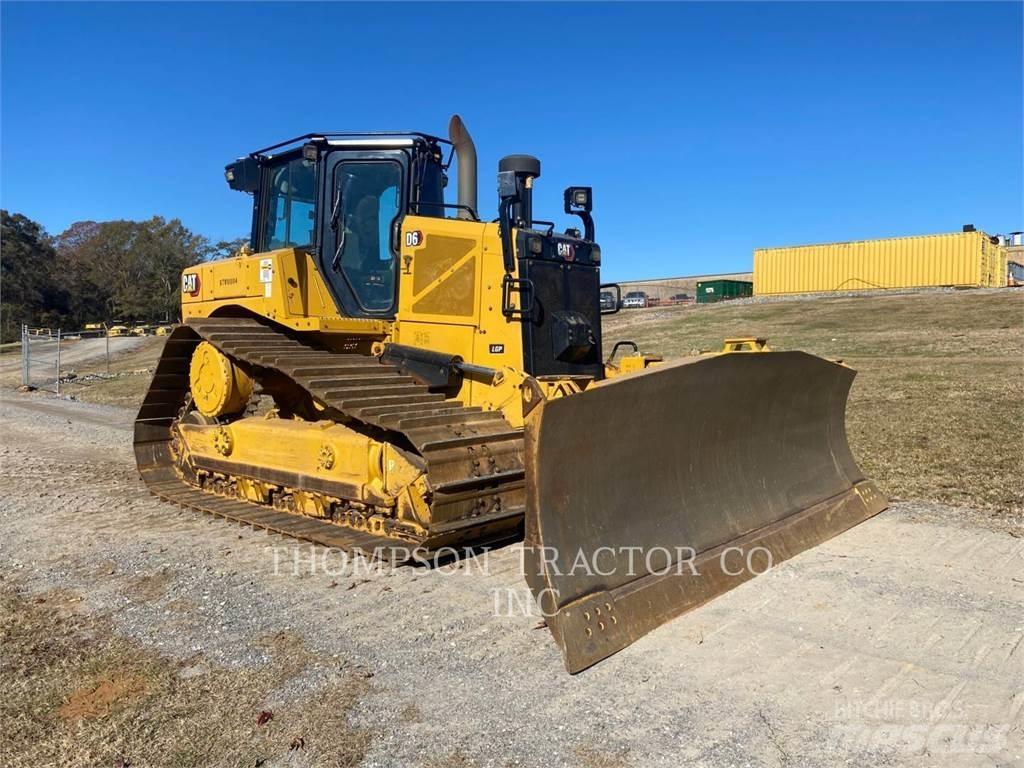 CAT D6 Bouteurs sur chenilles