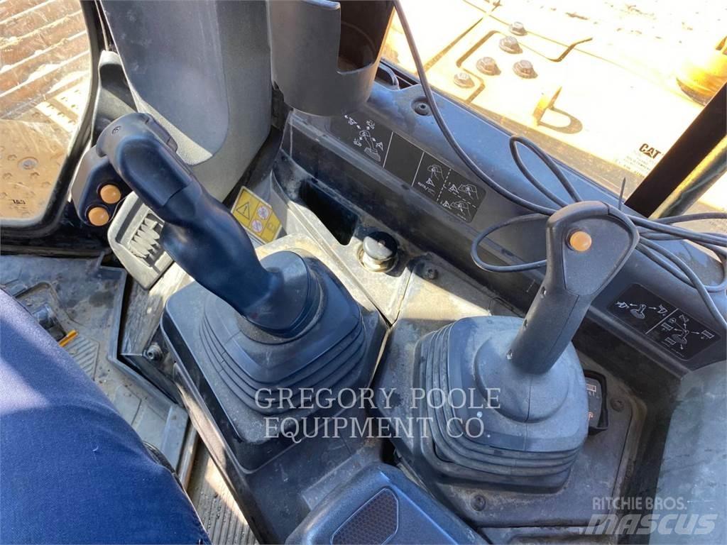 CAT D6-20 Bouteurs sur chenilles