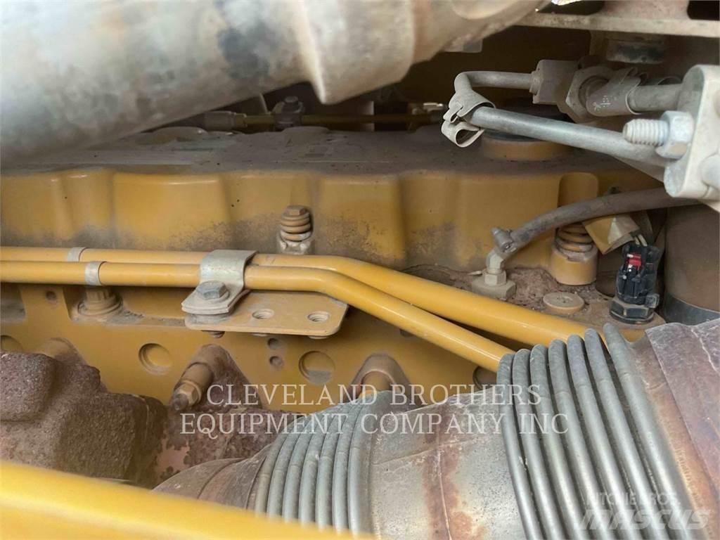 CAT D6 LGPWVP Bouteurs sur chenilles