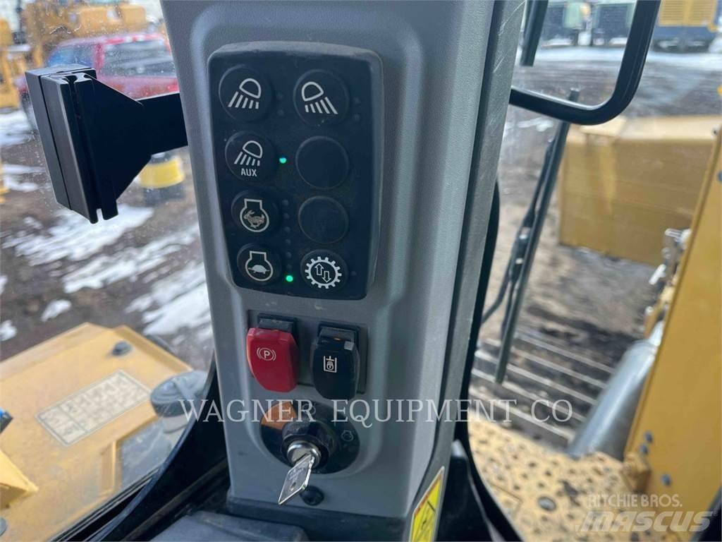 CAT D6 VP Bouteurs sur chenilles