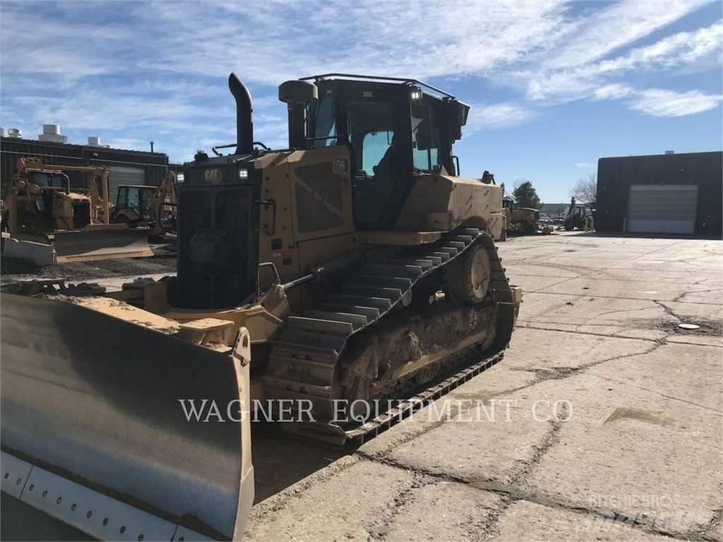 CAT D6 VP Bouteurs sur chenilles