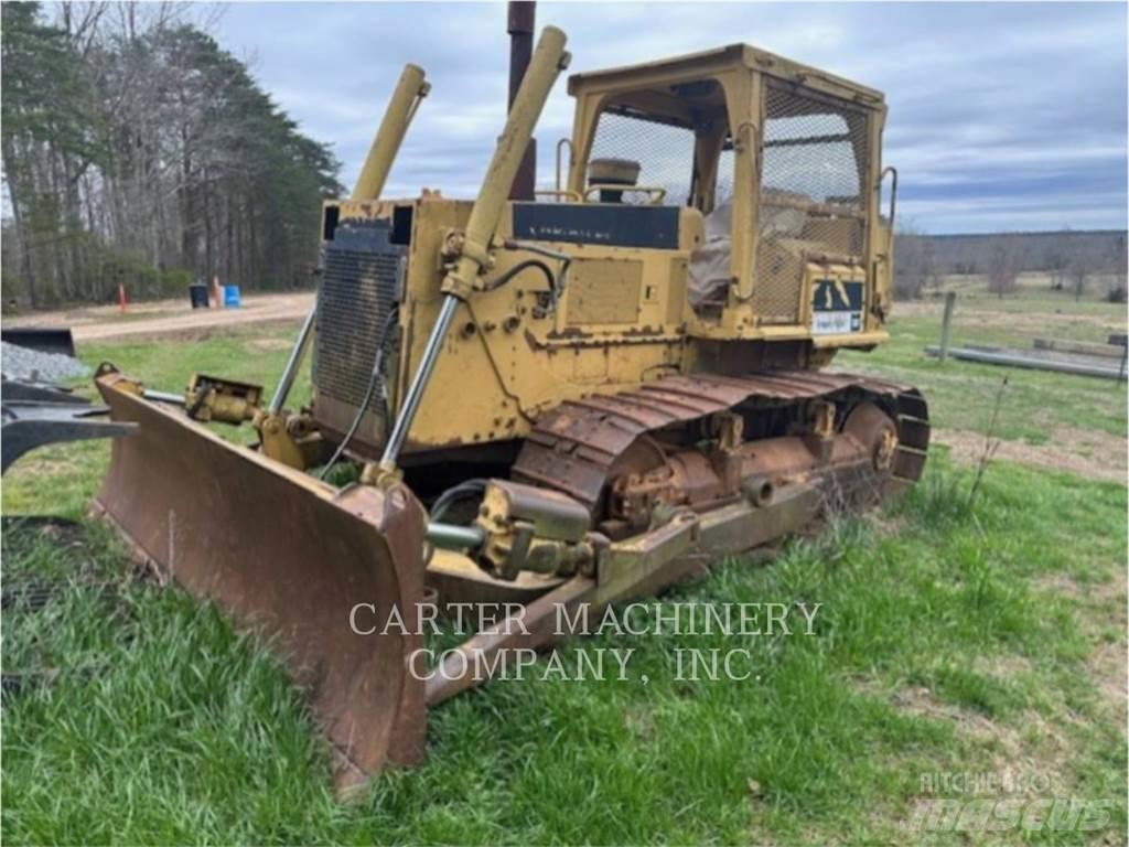 CAT D6D Bouteurs sur chenilles