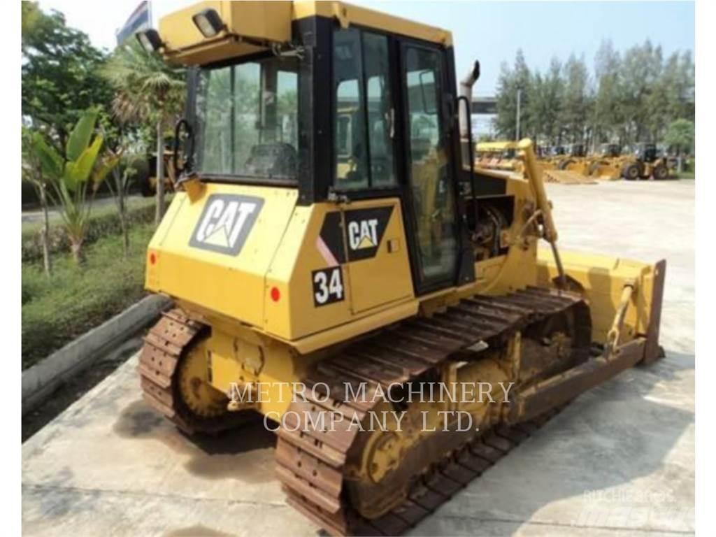 CAT D6G Bouteurs sur chenilles
