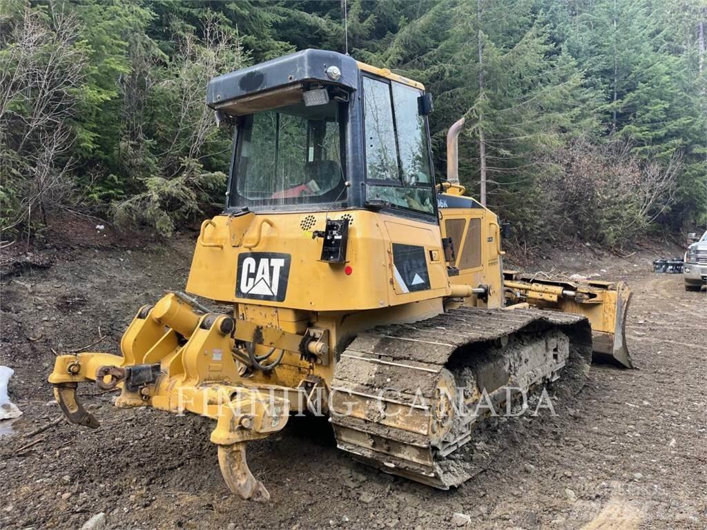 CAT D6K Bouteurs sur chenilles