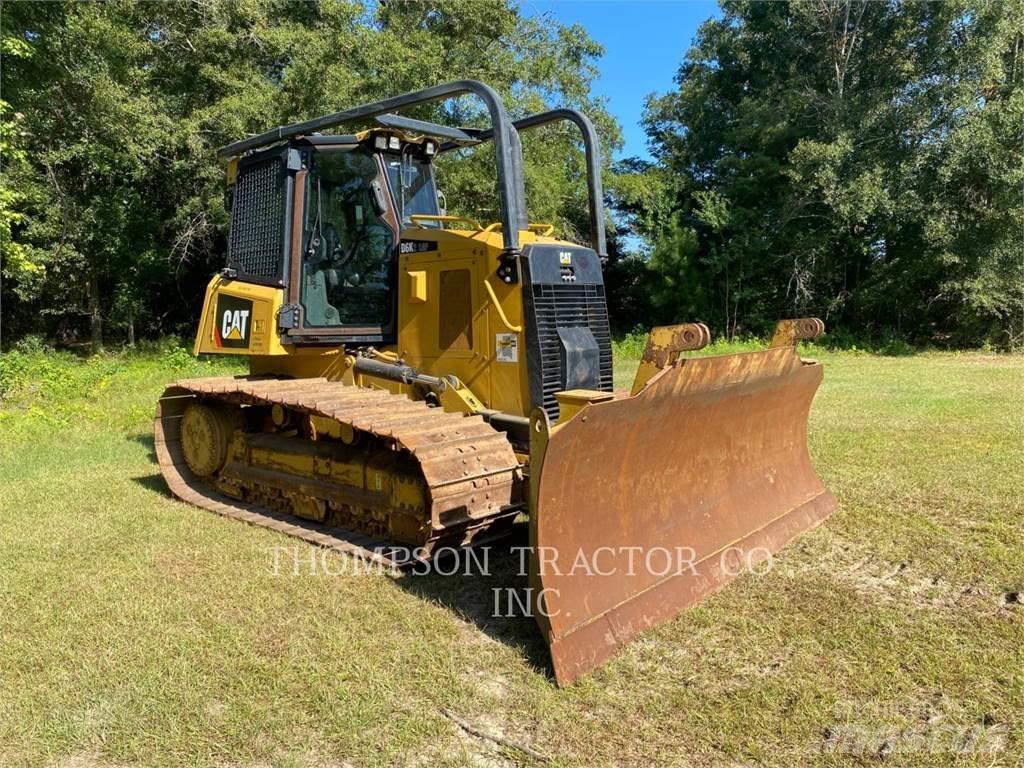 CAT D6K2 Bouteurs sur chenilles
