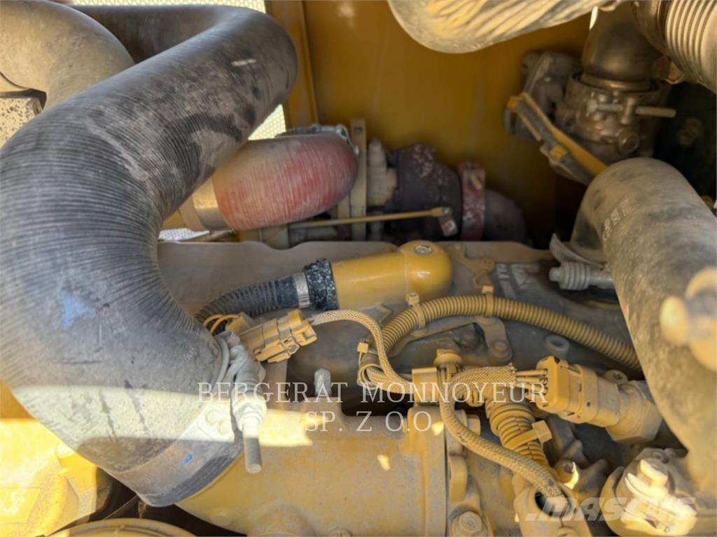 CAT D6K2LGP Bouteurs sur chenilles