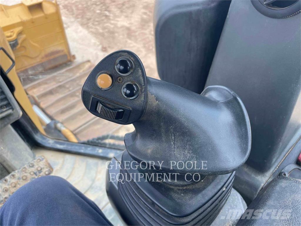 CAT D6K2LGP Bouteurs sur chenilles