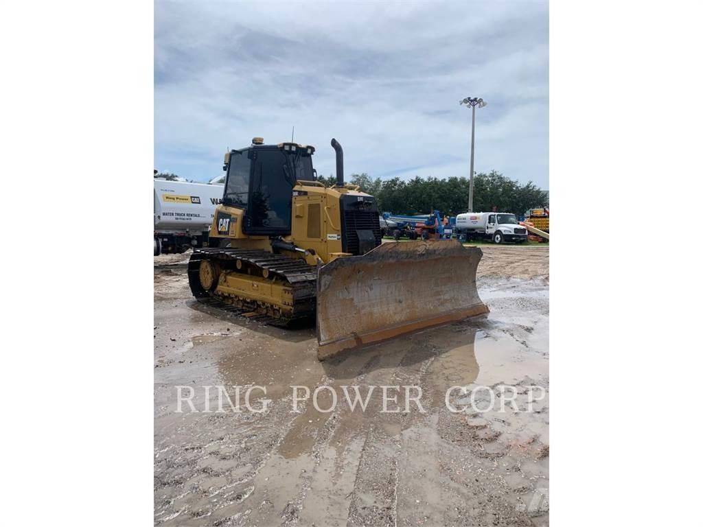 CAT D6K2LGPEW Bouteurs sur chenilles