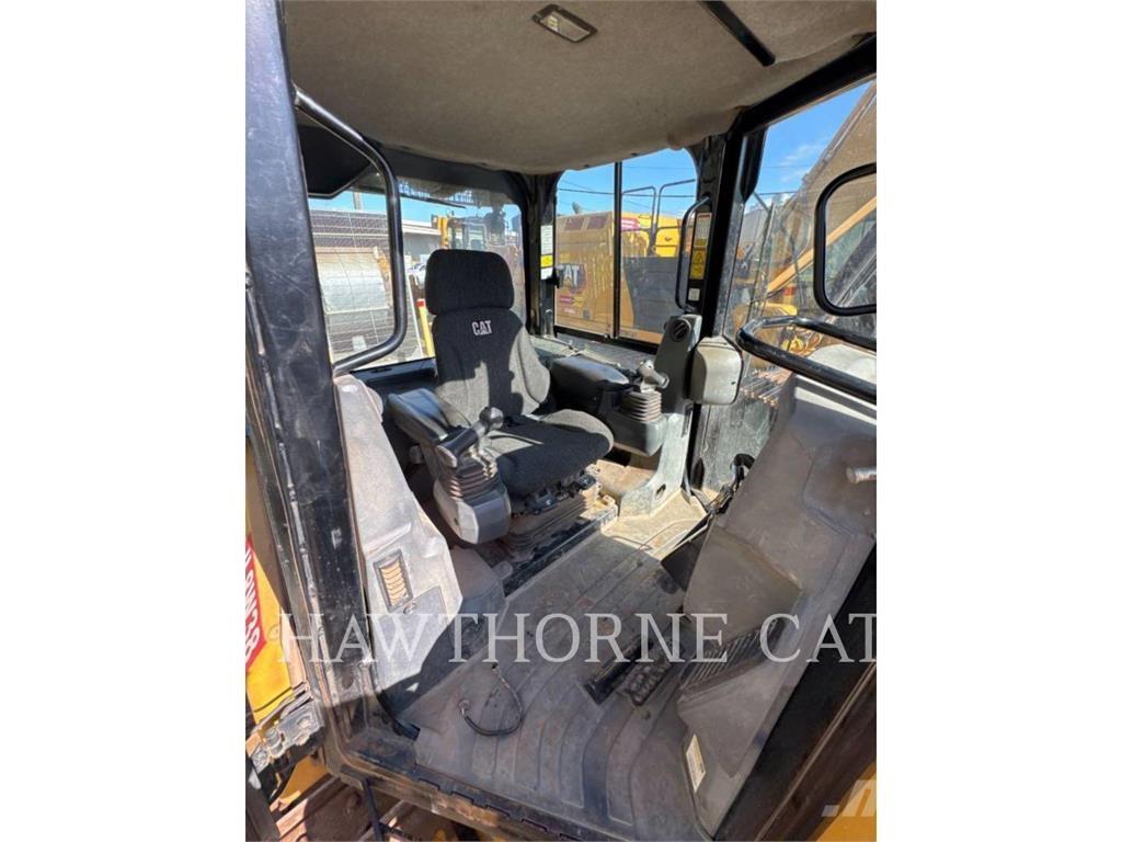 CAT D6K2XL GCS Bouteurs sur chenilles