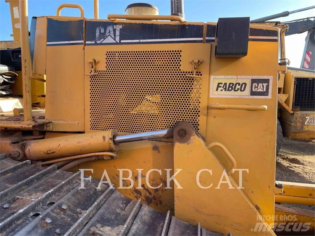 CAT D6M Bouteurs sur chenilles