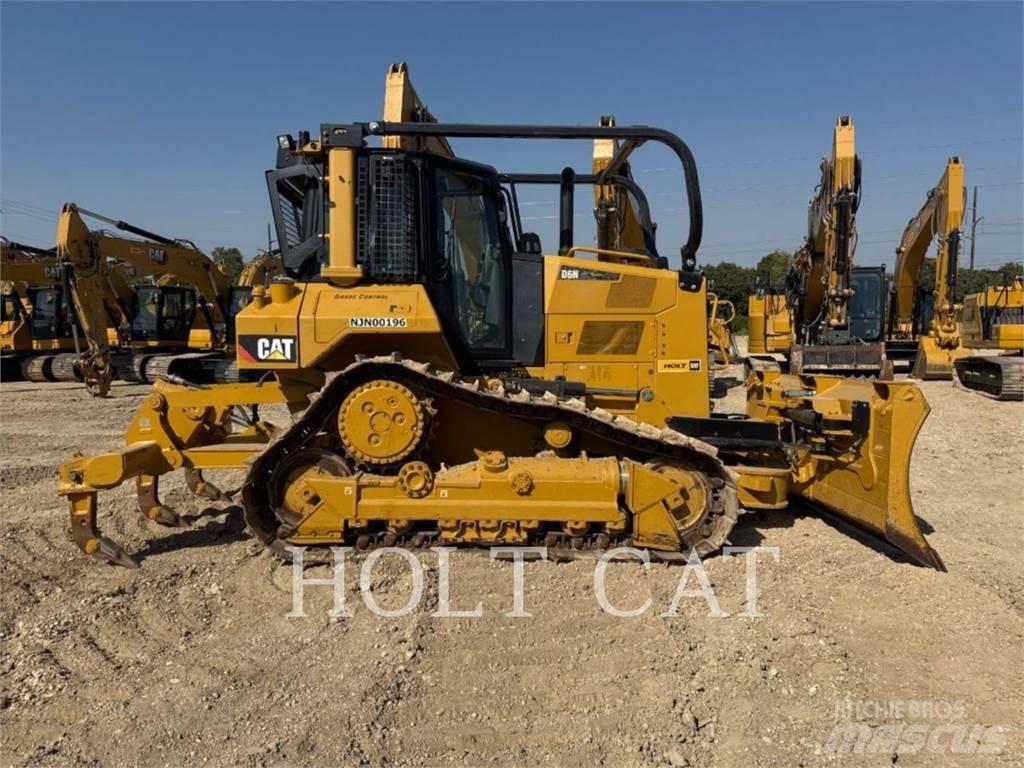 CAT D6N Bouteurs sur chenilles