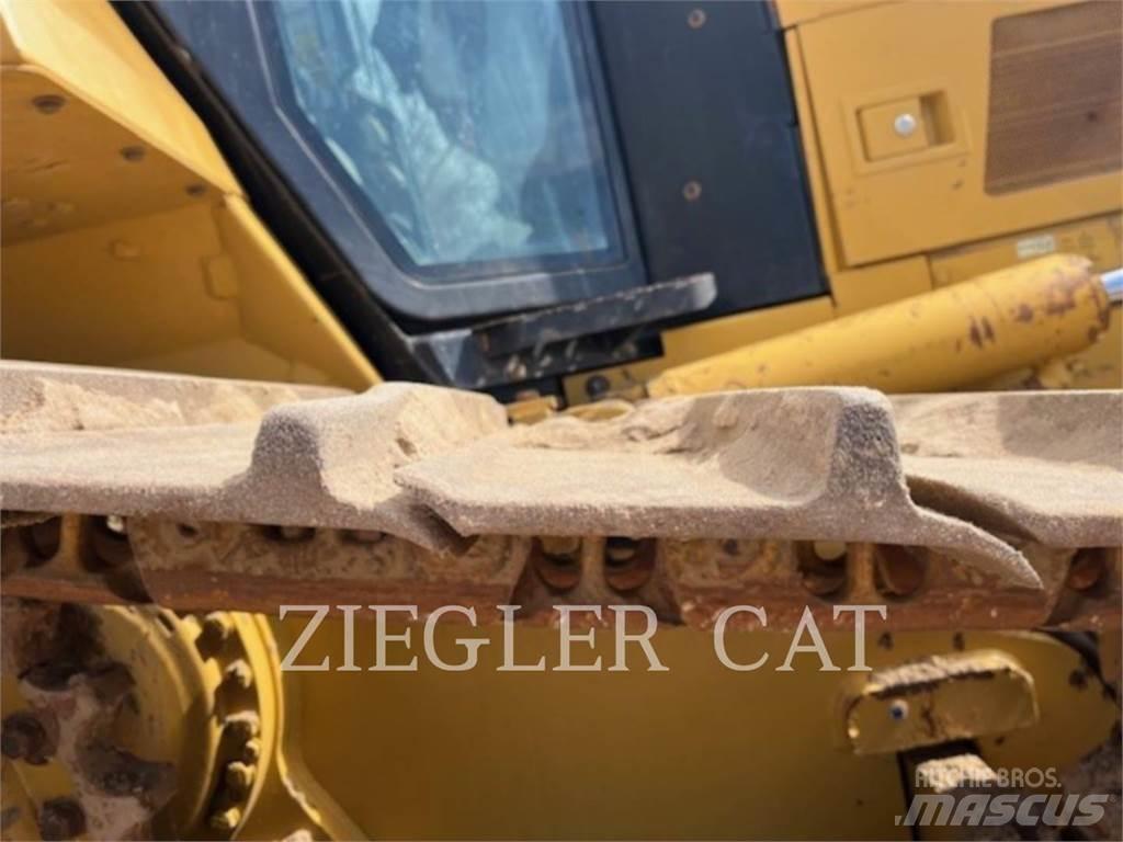 CAT D6N Bouteurs sur chenilles