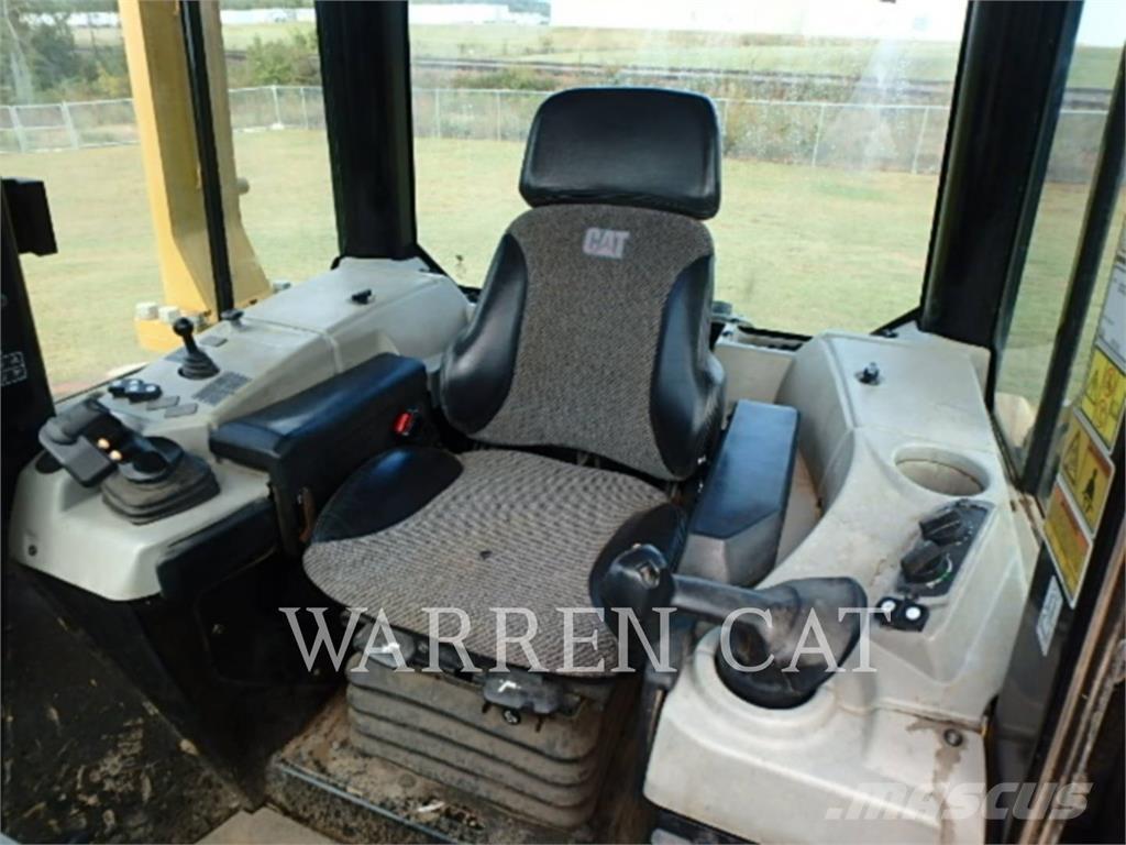 CAT D6N 4XLPAT Bouteurs sur chenilles