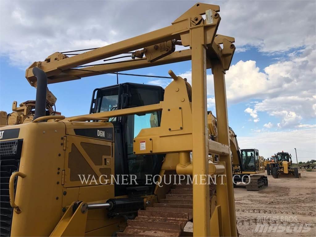 CAT D6N LGP PL Bouteurs sur chenilles