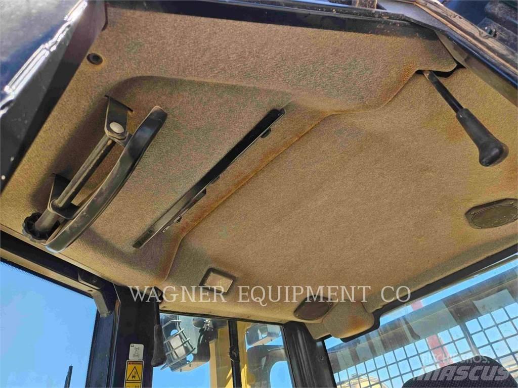 CAT D6N XL Bouteurs sur chenilles