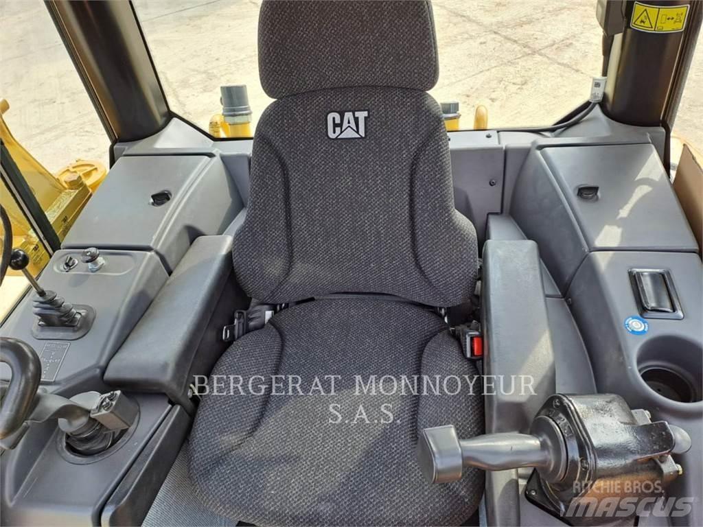 CAT D6NLGP Bouteurs sur chenilles