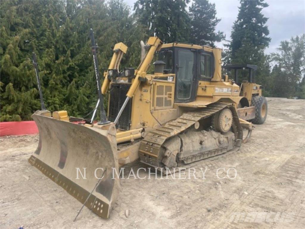 CAT D6R XLVPAT Bouteurs sur chenilles