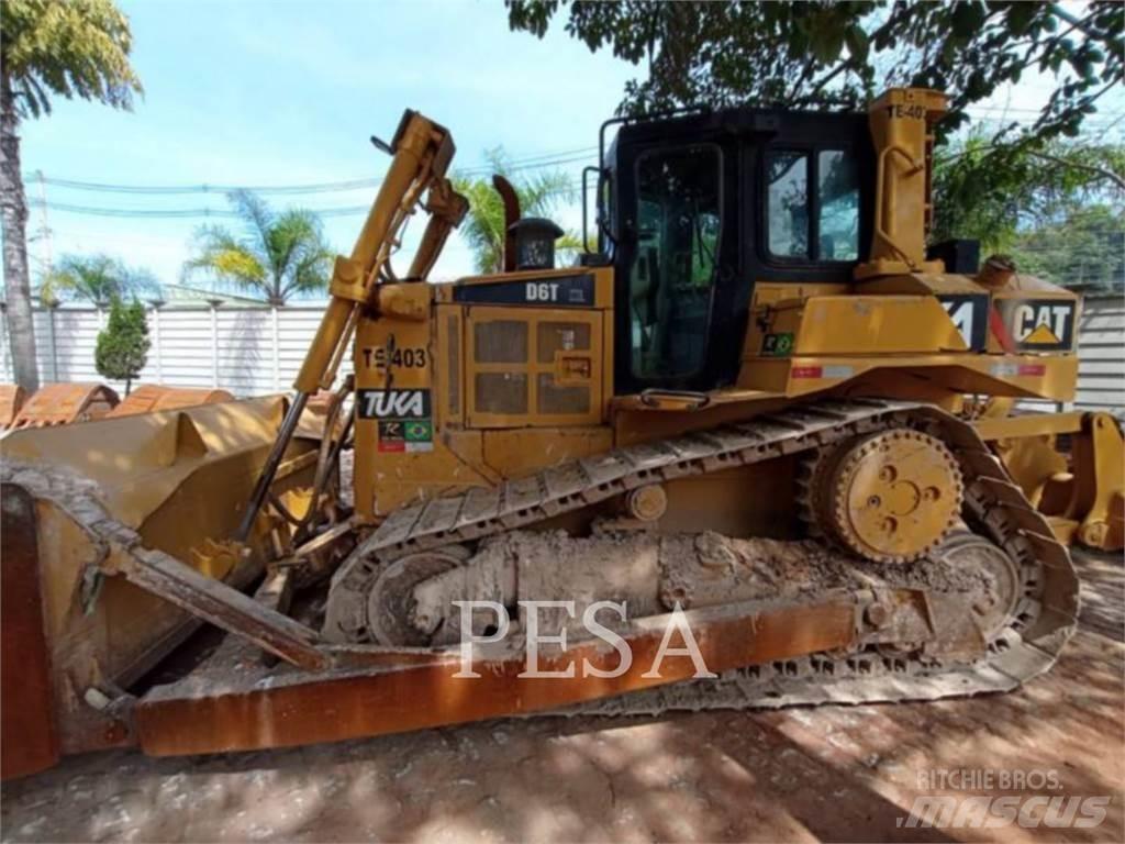 CAT D6T Bouteurs sur chenilles