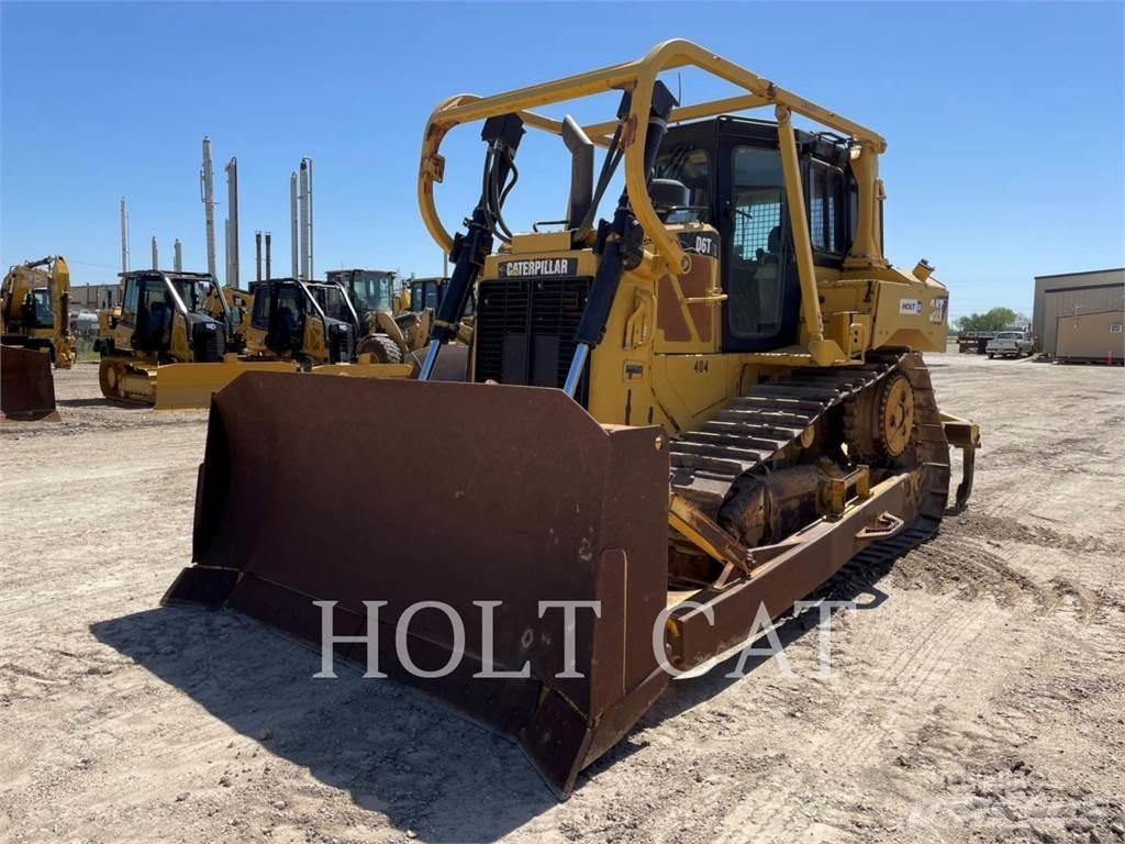 CAT D6T Bouteurs sur chenilles