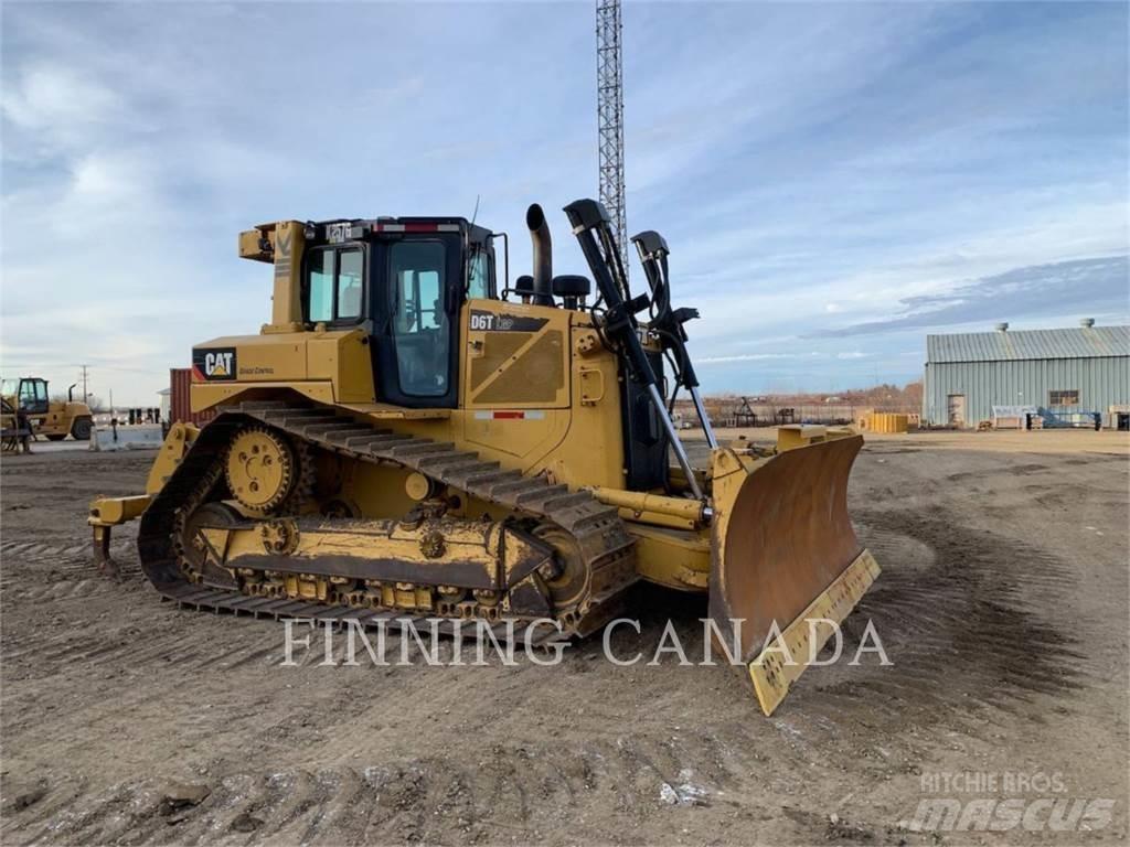 CAT D6T Bouteurs sur chenilles