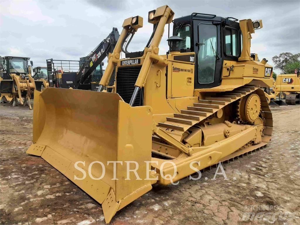 CAT D6T Bouteurs sur chenilles