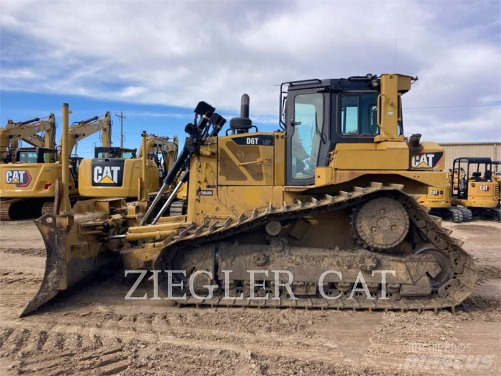 CAT D6T Bouteurs sur chenilles