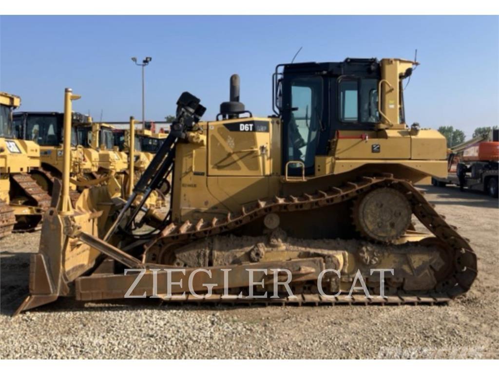 CAT D6T Bouteurs sur chenilles