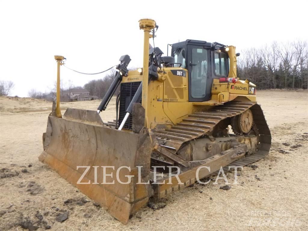CAT D6T Bouteurs sur chenilles