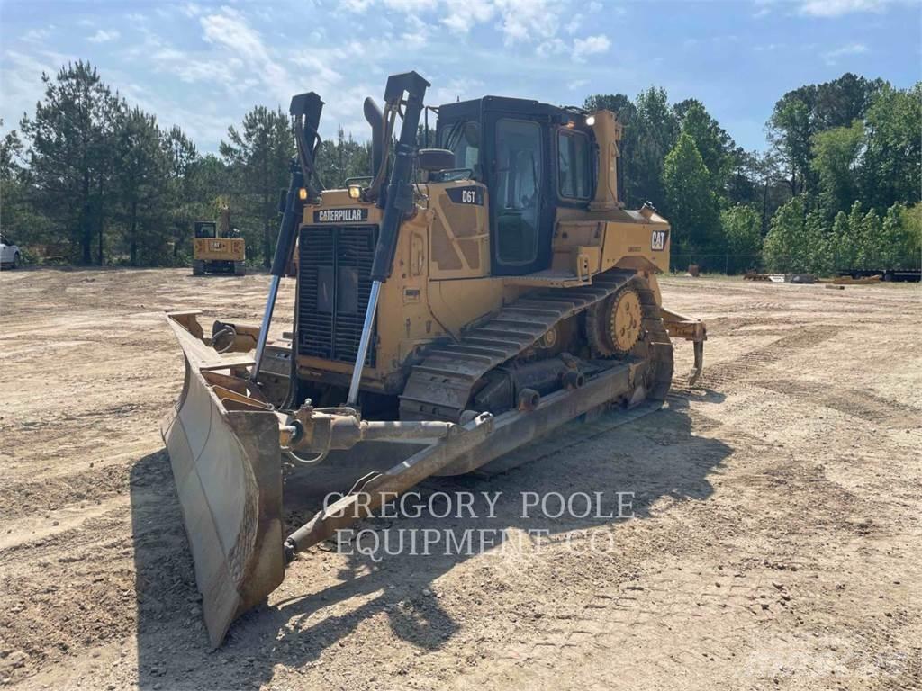 CAT D6T Bouteurs sur chenilles