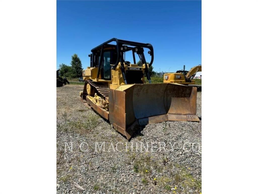 CAT D6T Bouteurs sur chenilles