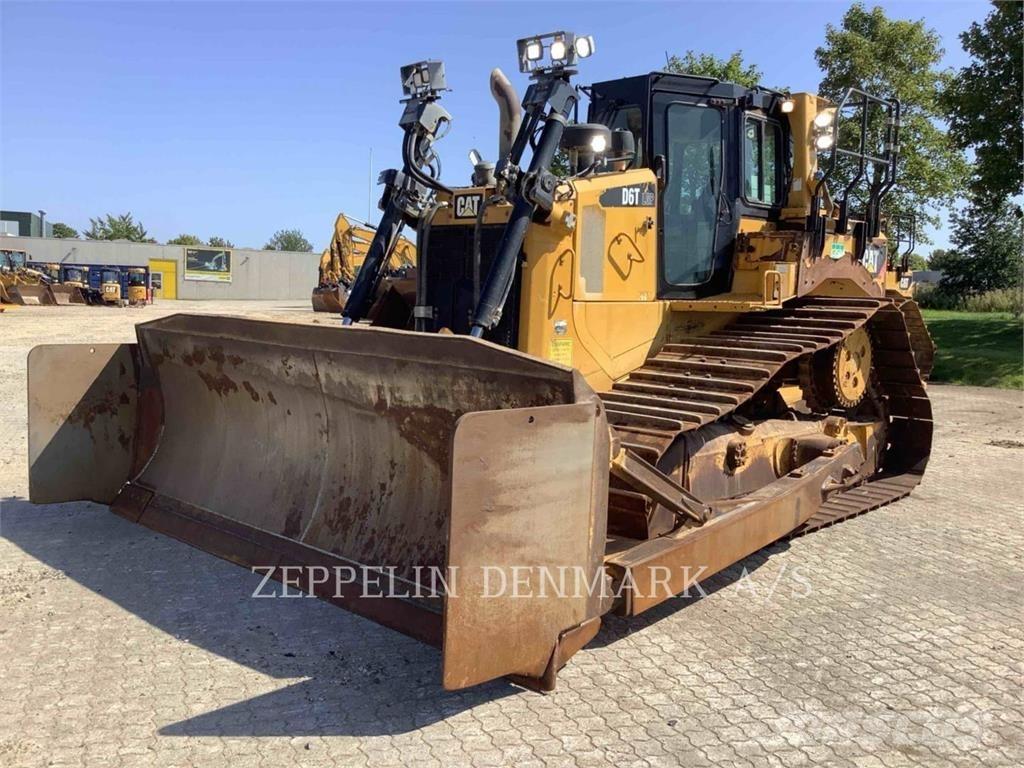 CAT D6T Bouteurs sur chenilles