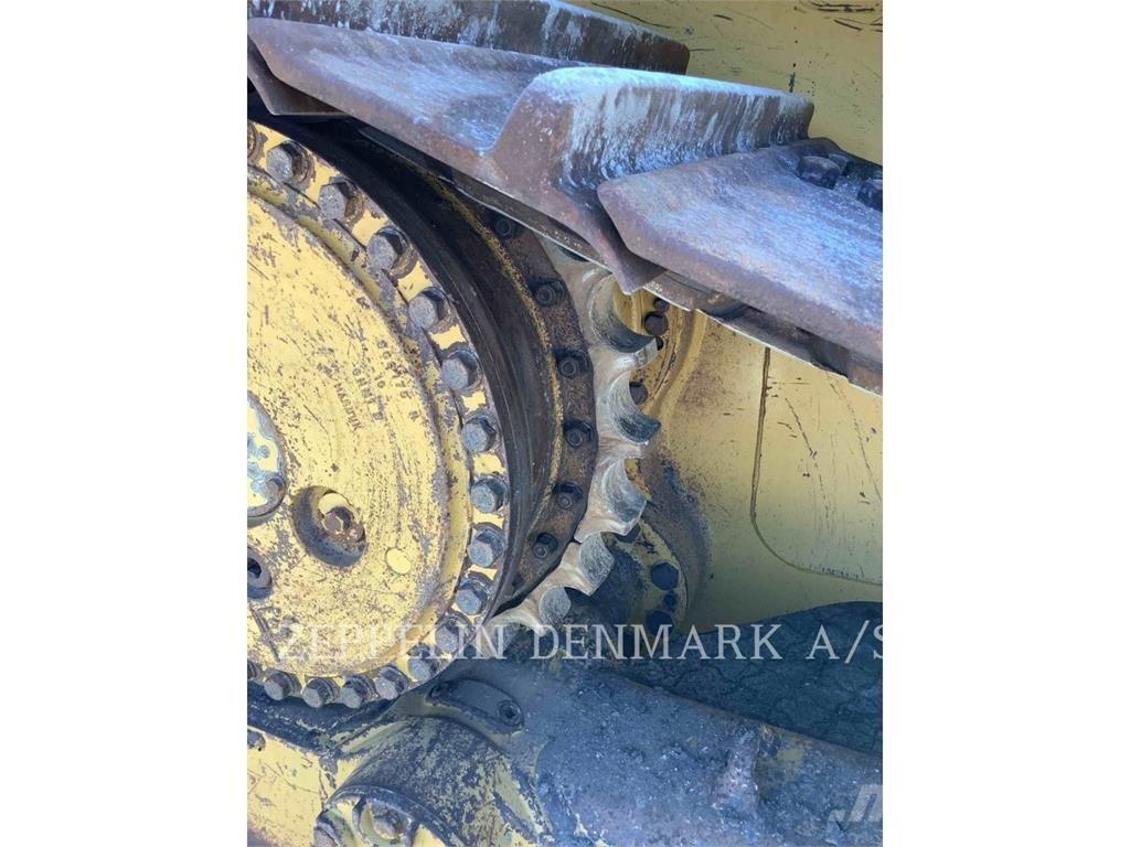 CAT D6T Bouteurs sur chenilles
