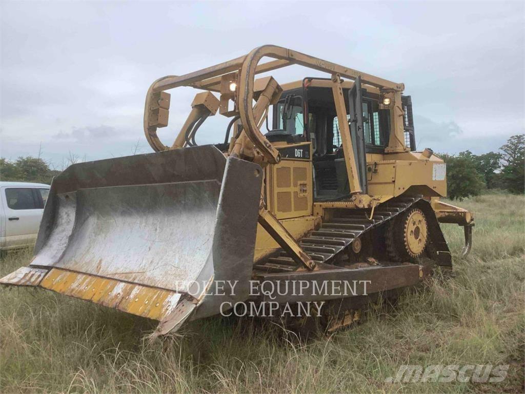CAT D6T Bouteurs sur chenilles