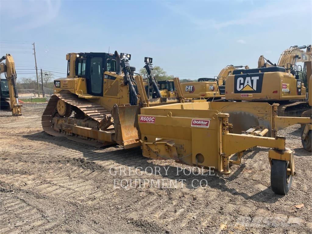 CAT D6T Bouteurs sur chenilles