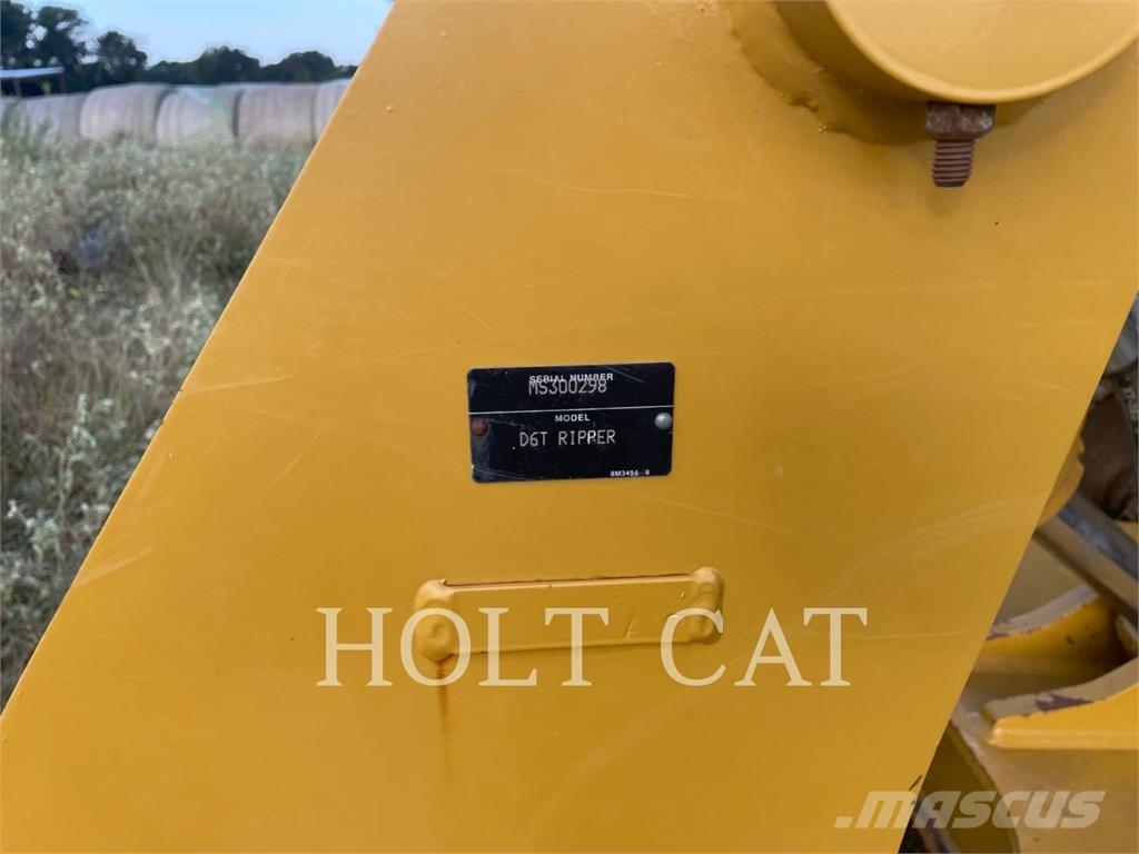 CAT D6T Bouteurs sur chenilles