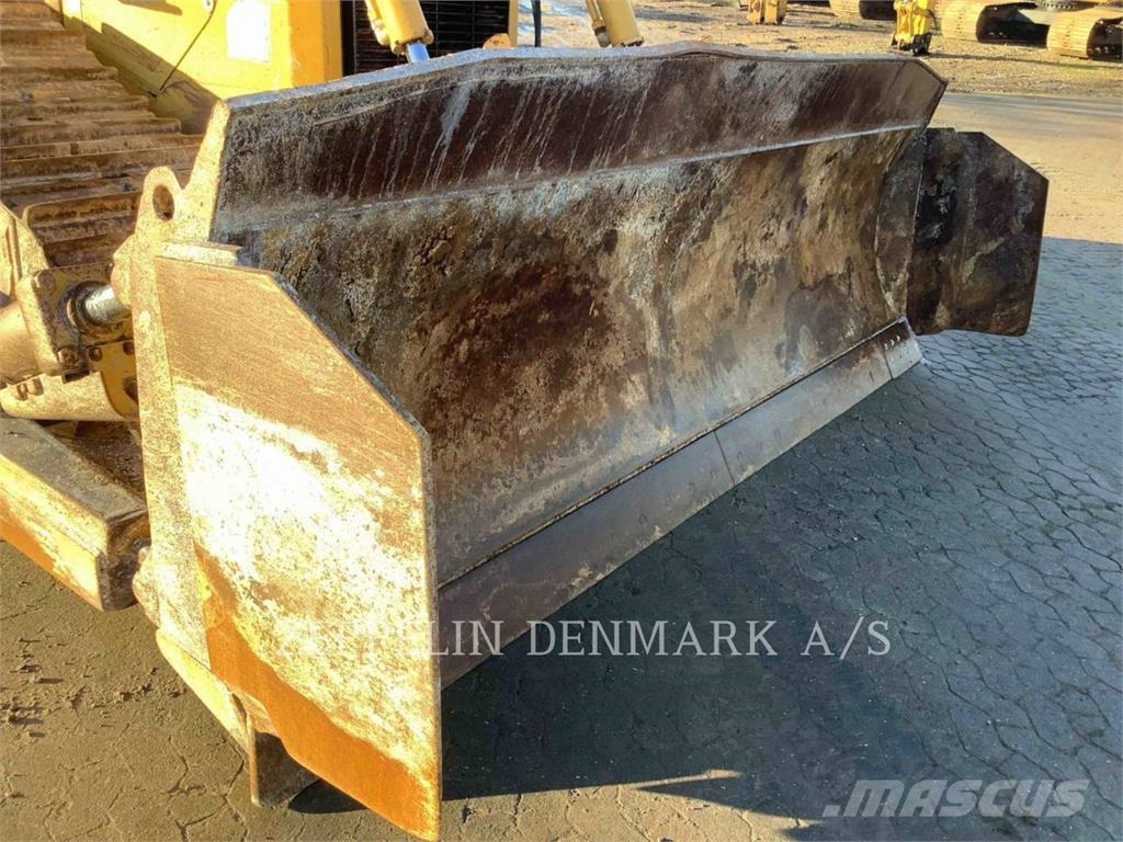 CAT D6T Bouteurs sur chenilles