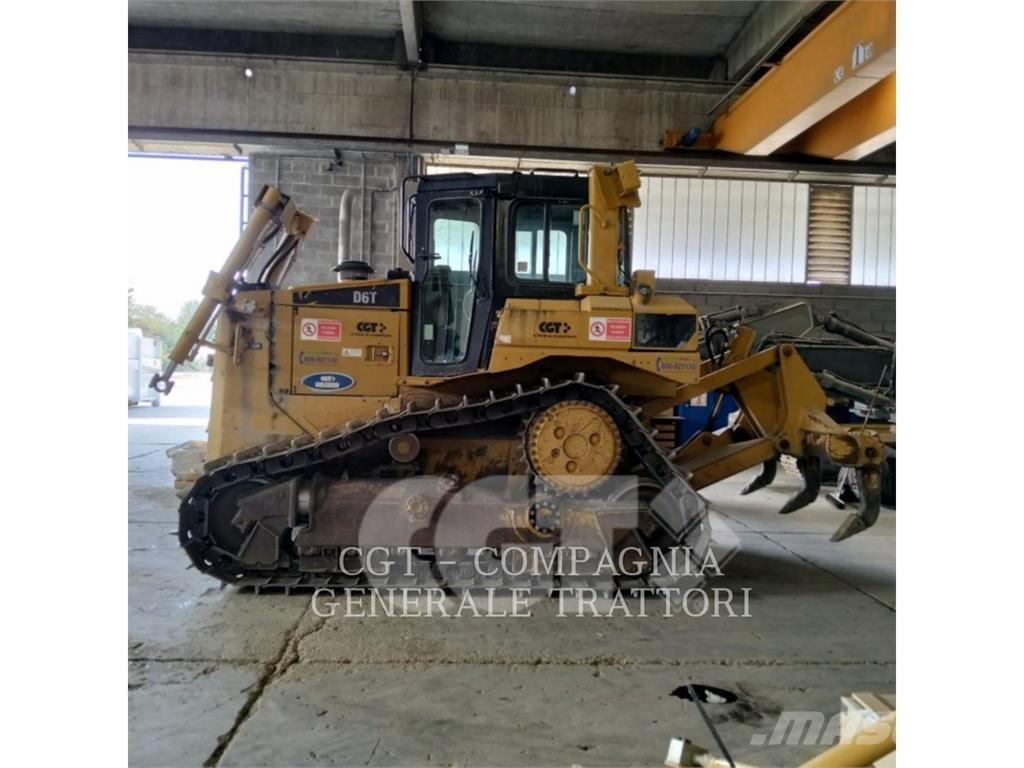 CAT D6T Bouteurs sur chenilles